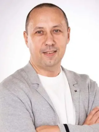 Felix Schneider